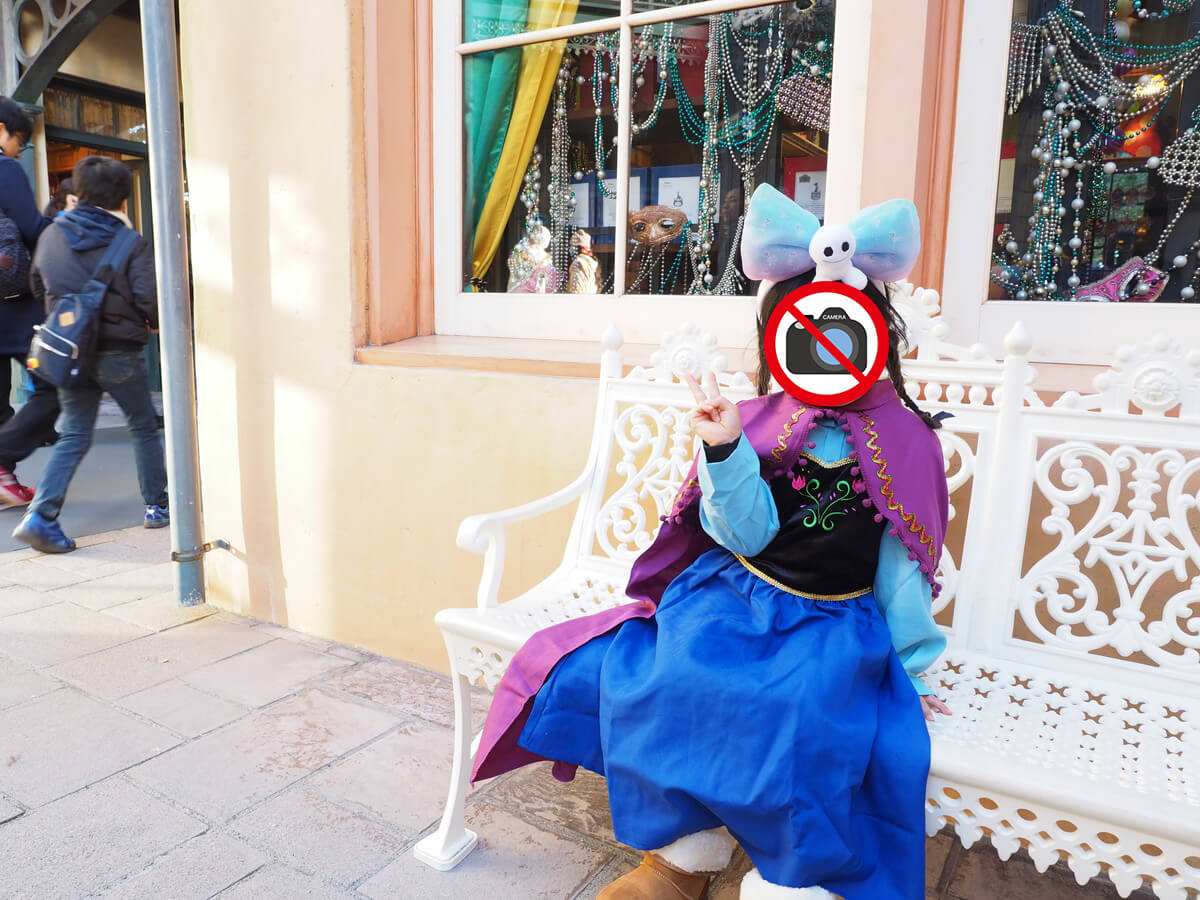 ディズニーのベンチ
