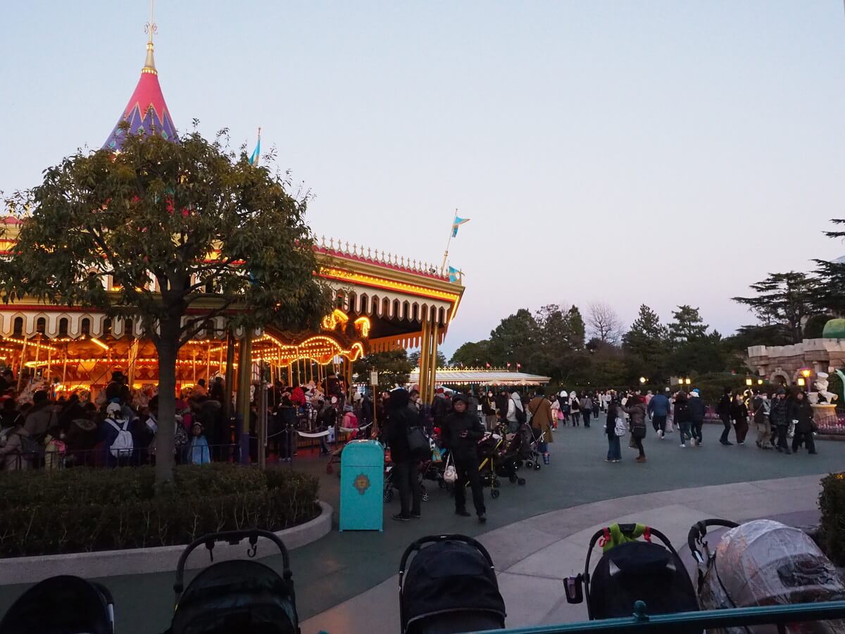 ディズニーのメリーゴーランド