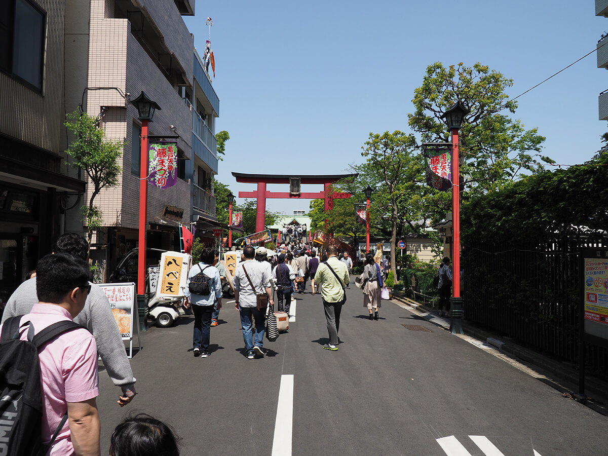 亀戸天神社 鳥居前