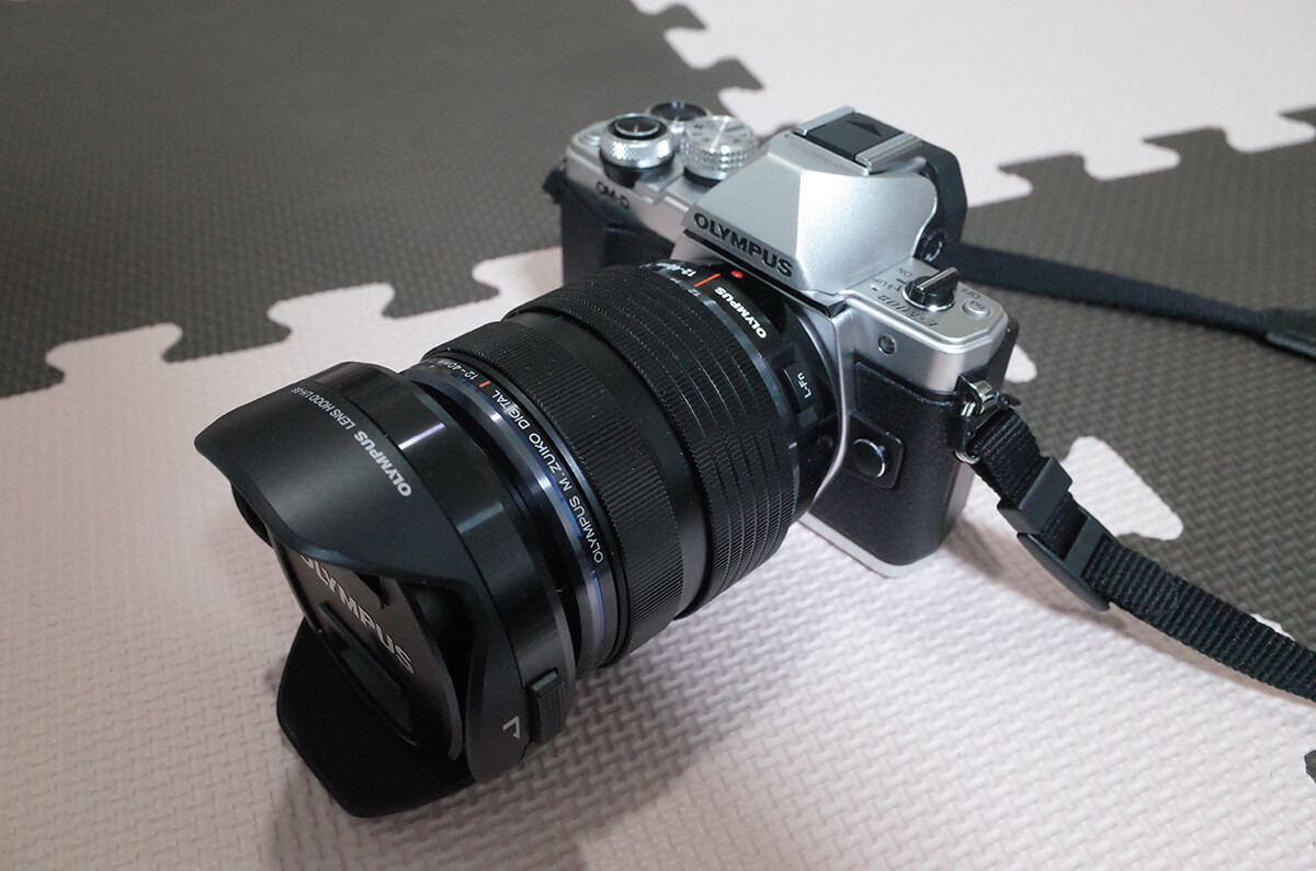 OM-D E-M10 MARK IIと12-40mm