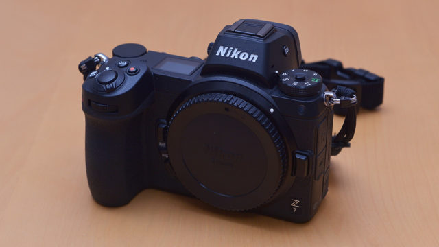 Nikon Z7 正面から